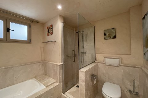 Apartamento en alquiler en Nova Santa Ponça, Mallorca, España 1 dormitorio, 135 m2 No. 151492 - foto 8