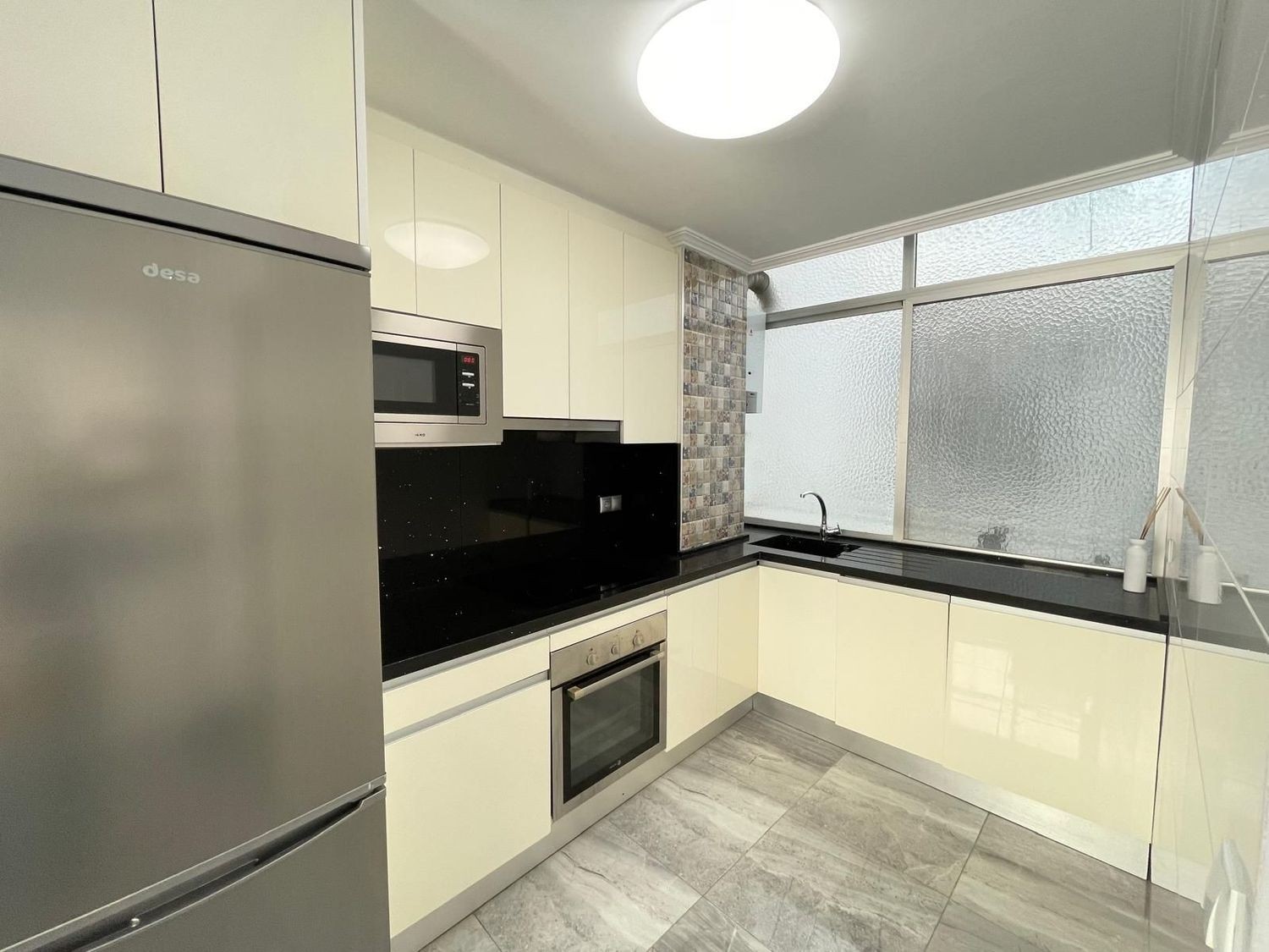 Квартира в Аликанте, Испания 2 спальни, 72м2 №151490