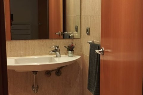 Appartamento a Alicante, Spagna 2 camere da letto, 90 mq. N° 151486