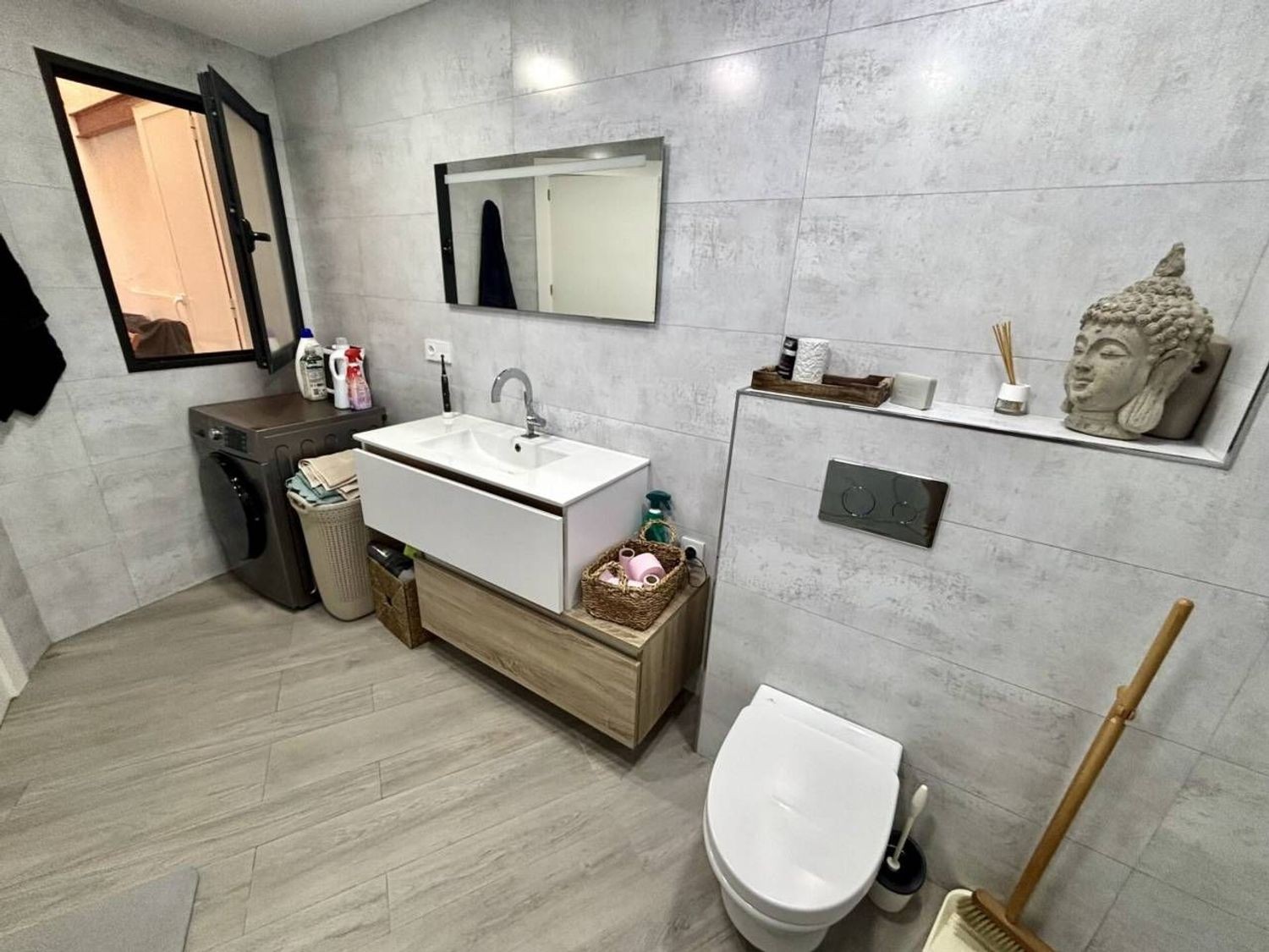 Appartamento a Alicante, Spagna 2 camere da letto, 75 mq. N° 151491