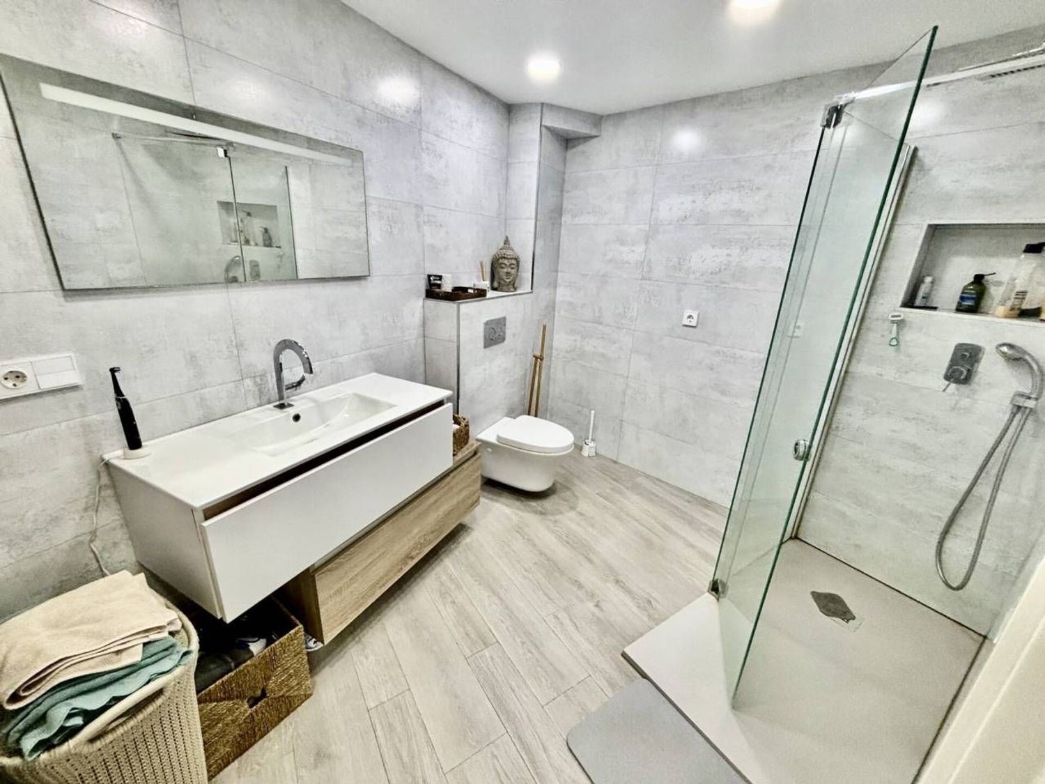 Appartamento a Alicante, Spagna 2 camere da letto, 75 mq. N° 151491