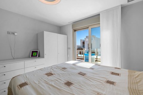 Villa till salu i Alicante, Spanien 3 sovrum, 115 kvm. Nr. 139932 - foto 27