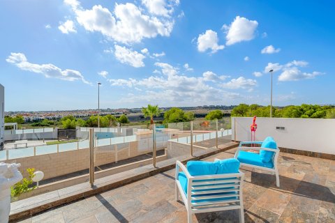 Villa till salu i Alicante, Spanien 3 sovrum, 115 kvm. Nr. 139932 - foto 19