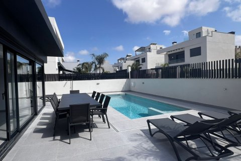 Villa zum Verkauf in Algorfa, Alicante, Spanien 5 Schlafzimmer, 200 m2 Nr. 139931 - Foto 3