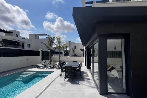 Villa zum Verkauf in Algorfa, Alicante, Spanien 5 Schlafzimmer, 200 m2 Nr. 139931 - Foto 4