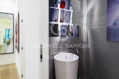 Huoneisto myytävänä Madrid, Espanja, 3 makuuhuonetta, 204 m2 No. 160054 - kuva 13