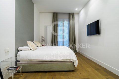 Huoneisto myytävänä Madrid, Espanja, 3 makuuhuonetta, 204 m2 No. 160054 - kuva 11