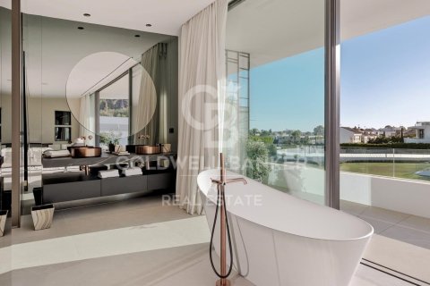 Villa à vendre à Marbella, Malaga, Espagne, 4 chambres, 338 m2 No. 160052 - photo 18