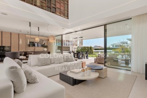 Villa à vendre à Marbella, Malaga, Espagne, 4 chambres, 338 m2 No. 160052 - photo 8