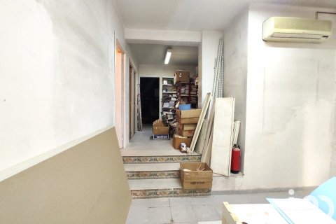 Apartamento en venta en El Vendrell, Tarragona, España 4 dormitorios, 105 m2 No. 186027 - foto 9