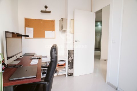 Apartment à vendre à Valencia, Espagne, 2 chambres, 118 m2 No. 156918 - photo 12