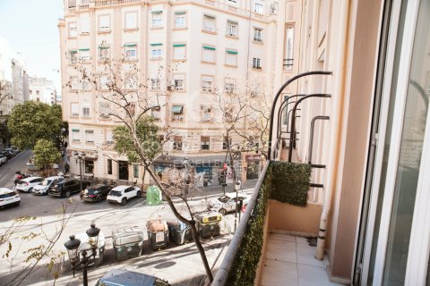 Apartment à vendre à Valencia, Espagne, 2 chambres, 118 m2 No. 156918 - photo 16