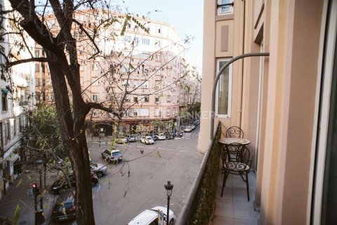 Apartment à vendre à Valencia, Espagne, 2 chambres, 118 m2 No. 156918 - photo 17