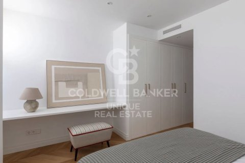 Huoneisto myytävänä Madrid, Espanja, 3 makuuhuonetta, 240 m2 No. 156920 - kuva 20