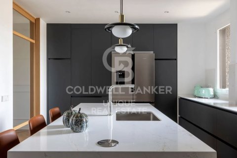 Huoneisto myytävänä Madrid, Espanja, 3 makuuhuonetta, 240 m2 No. 156920 - kuva 15