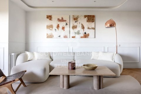 Huoneisto myytävänä Madrid, Espanja, 3 makuuhuonetta, 240 m2 No. 156920 - kuva 2