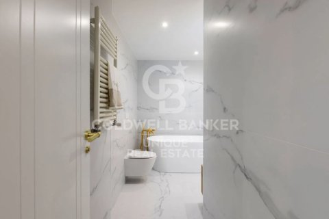 Huoneisto myytävänä Madrid, Espanja, 3 makuuhuonetta, 240 m2 No. 156920 - kuva 25
