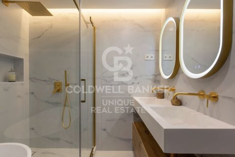 Huoneisto myytävänä Madrid, Espanja, 3 makuuhuonetta, 240 m2 No. 156920 - kuva 27