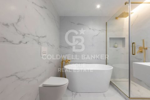 Huoneisto myytävänä Madrid, Espanja, 3 makuuhuonetta, 240 m2 No. 156920 - kuva 25