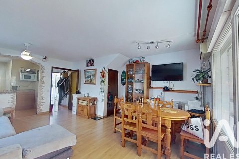 Villetta a schiera in vendita a Calafell, Tarragona, Spagna 3 camere da letto, 182 mq. N° 173255 - foto 16