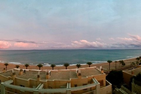 Apartamento en venta en El Campello, Alicante, España 2 dormitorios, 75 m2 No. 173257 - foto 8