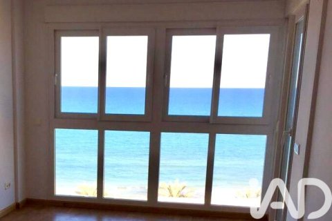 Apartamento en venta en El Campello, Alicante, España 2 dormitorios, 75 m2 No. 173257 - foto 3