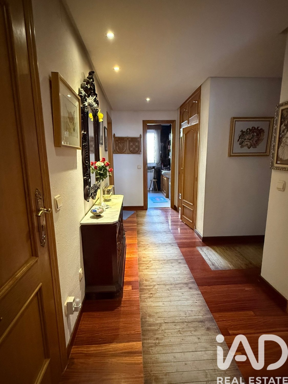 House à Leon, Espagne 10 chambres, 256 m2 No. 173260