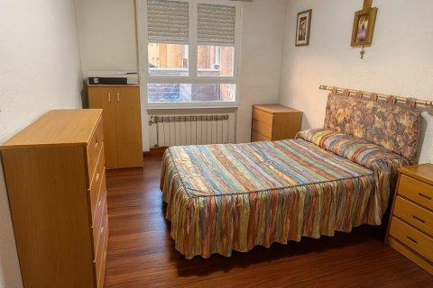 House for sale in Leon, Spain 10 bedrooms, 256 sq.m. No. 173260 - photo 12