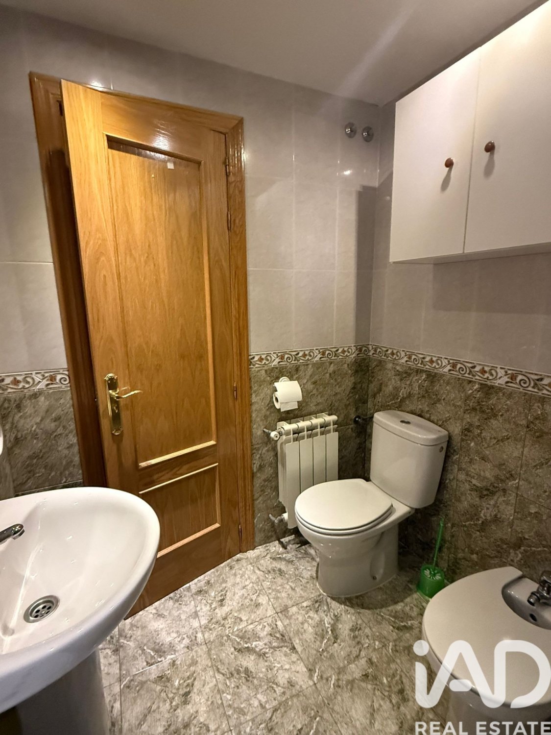 House à Leon, Espagne 10 chambres, 256 m2 No. 173260
