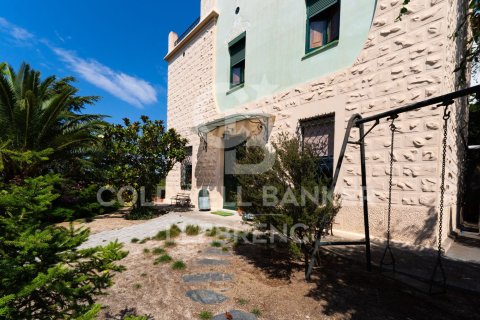 Kolmio myytävänä Barcelona, Espanja, 5 makuuhuonetta, 322 m2 No. 160108 - kuva 15