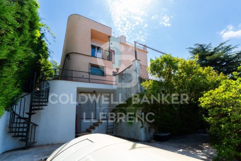 Triplex zum Verkauf in Barcelona, Spanien 5 Schlafzimmer, 322 m2 Nr. 160108 - Foto 9