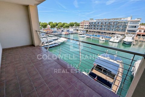 Liikekiinteistö myytävänä Empuriabrava, Girona, Espanja , 438 m2 No. 160107 - kuva 8