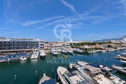 Liikekiinteistö myytävänä Empuriabrava, Girona, Espanja , 438 m2 No. 160107 - kuva 1