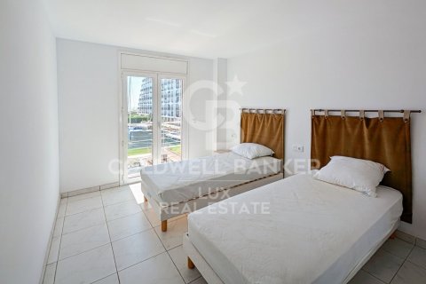 Gewerbeimmobilien zum Verkauf in Empuriabrava, Girona, Spanien 438 m2 Nr. 160107 - Foto 14