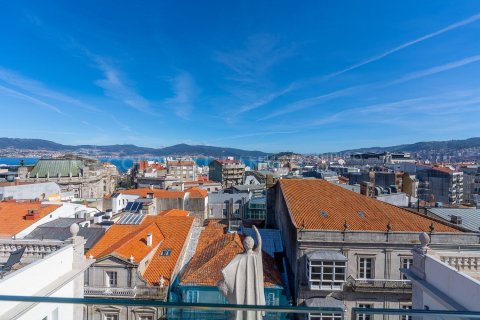 Penthouse w Vigo, Pontevedra, Hiszpania 4 sypialnie, 225 mkw. nr 160127 – zdjęcie 5