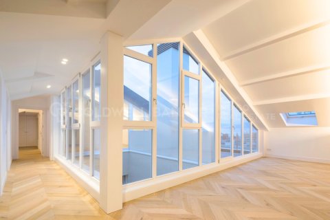 Penthouse w Vigo, Pontevedra, Hiszpania 4 sypialnie, 225 mkw. nr 160127 – zdjęcie 3