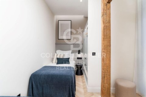 Huoneisto myytävänä Madrid, Espanja, 3 makuuhuonetta, 139 m2 No. 160128 - kuva 8