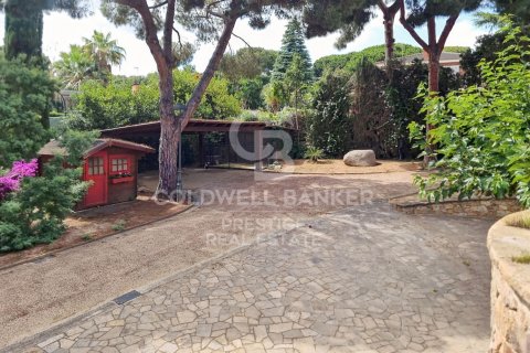 House for sale in Sant Andreu de Llavaneres, Barcelona, Spain 9 bedrooms, 817 sq.m. No. 160129 - photo 21