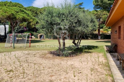 House for sale in Sant Andreu de Llavaneres, Barcelona, Spain 9 bedrooms, 817 sq.m. No. 160129 - photo 24