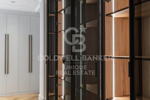 Apartment à vendre à Madrid, Espagne, 4 chambres, 431 m2 No. 160109 - photo 28