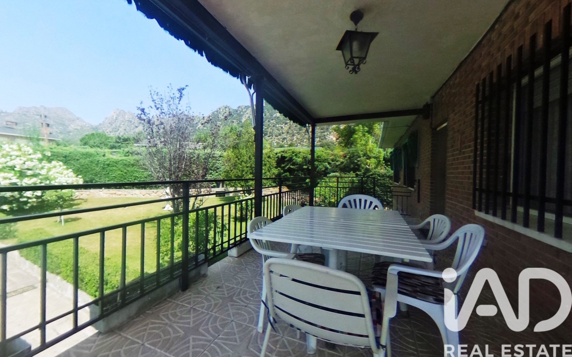Talo La Cabrera, Madrid, Espanja 6 makuuhuonetta, 272 m2 No. 172069