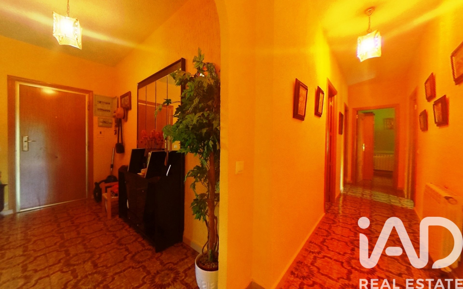 Talo La Cabrera, Madrid, Espanja 6 makuuhuonetta, 272 m2 No. 172069