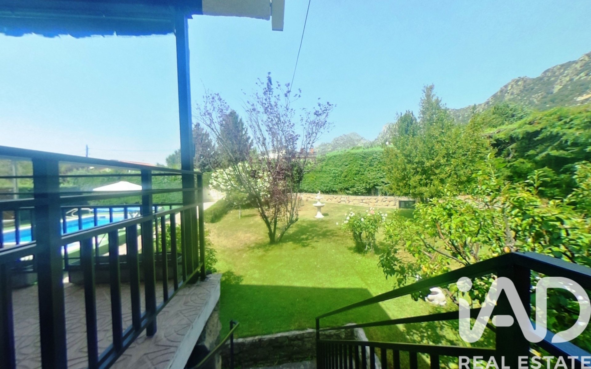 Talo La Cabrera, Madrid, Espanja 6 makuuhuonetta, 272 m2 No. 172069