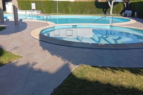 Townhouse in Alicante, Spain 2 bedrooms, 90 sq.m. No. 189641
