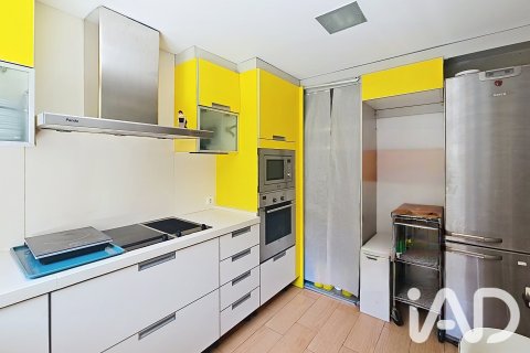 Kaupunkipientalo myytävänä Chiva, Valencia, Espanja, 2 makuuhuonetta, 251.34 m2 No. 196530 - kuva 9