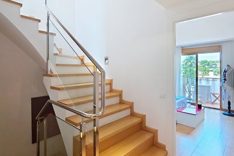 Kaupunkipientalo myytävänä Chiva, Valencia, Espanja, 2 makuuhuonetta, 251.34 m2 No. 196530 - kuva 26