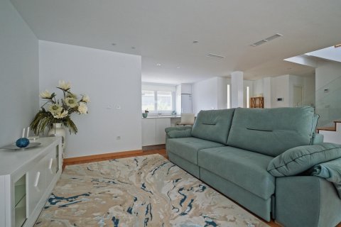 Villa for sale Polop, Alicante, Spain 3 bedrooms, 168 sq.m. No. 116869 - photo 5
