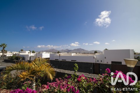 House à vendre à Yaiza, Lanzarote, Espagne, 3 chambres, 142 m2 No. 187534 - photo 21