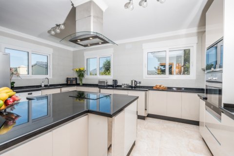 Villa in vendita a Javea, Alicante, Spagna 6 camere da letto, 390 mq. N° 147462 - foto 7