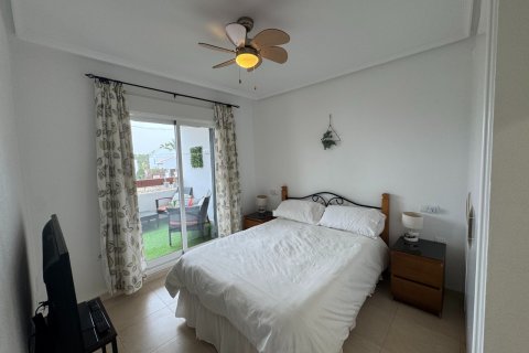 Продажа квартиры в Дехеса де Кампоамор, Аликанте, Испания 2 спальни, 80м2 №147460 - фото 15